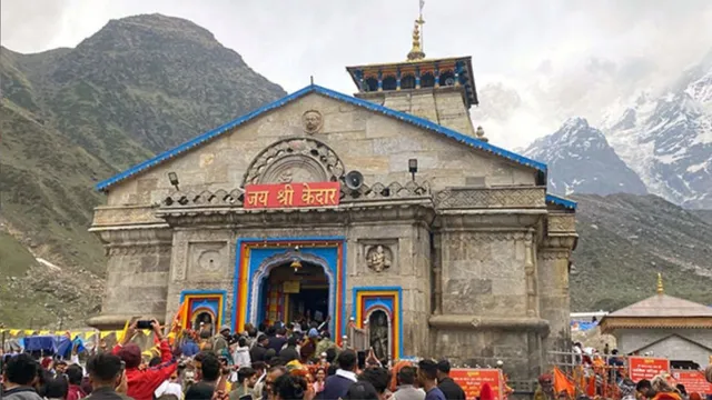 kedarnath-yatra-devotees-urged-to-travel-with-caution-amid-heavy-rain-alert-in-uttarakhand